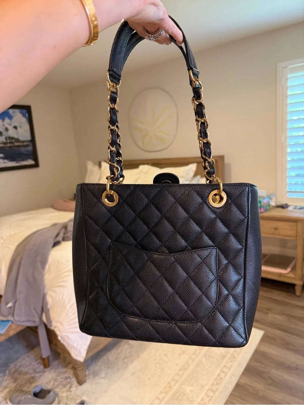 Chanel Black Quilted Leather Petite Shopping Tote with Gold Chain Straps - Picture 2 of 8